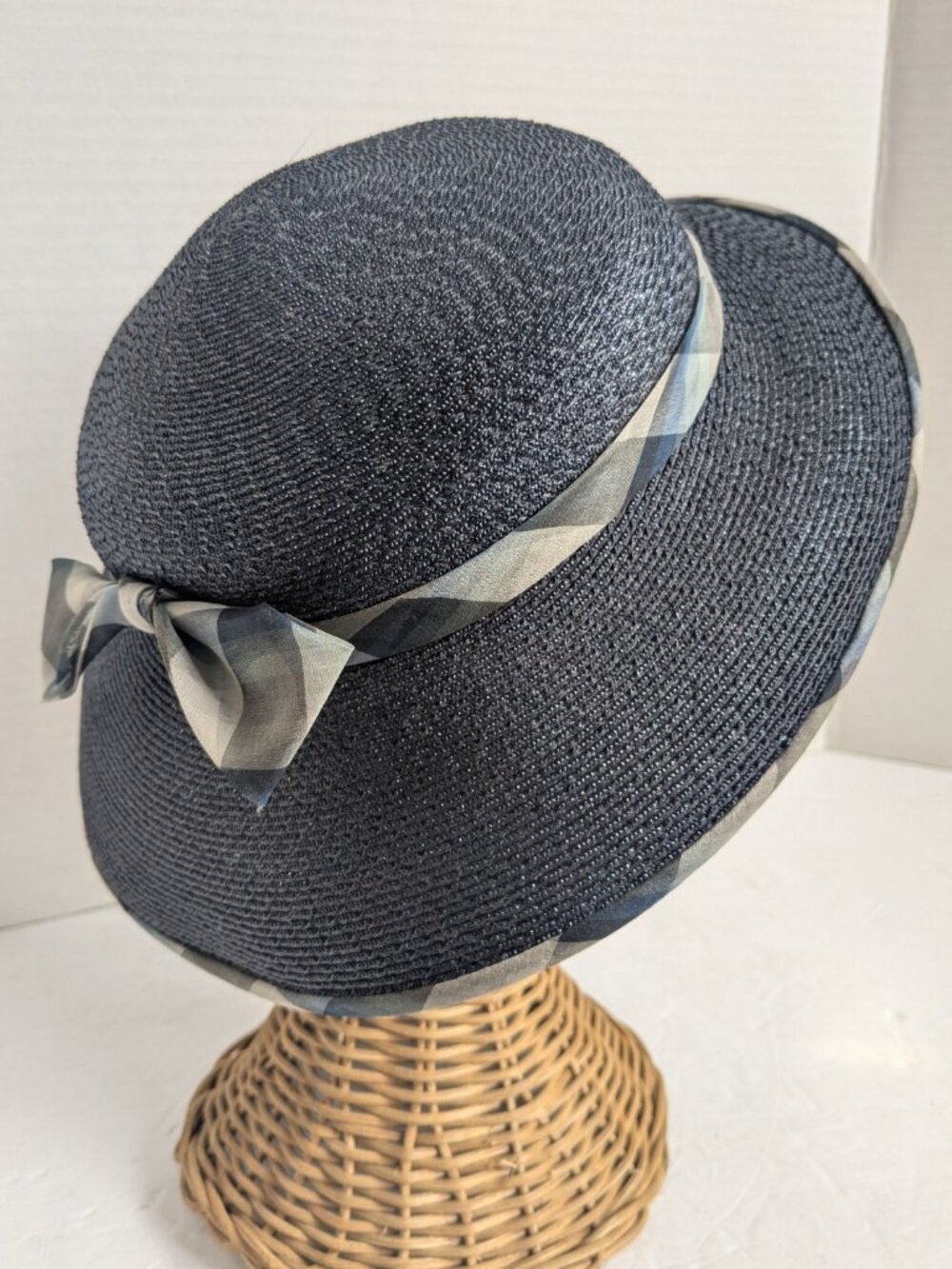 Vintage 1950s 1960s Piko Paris New York Montreal Navy Straw Hat w/ Plaid Ribbon